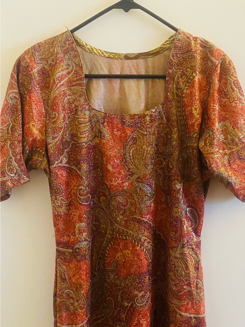 Women's Paisley Scoop-Neck Tunic in Rust and Gold